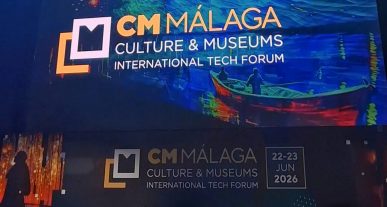 Escenario principal de CM Málaga 2026, Culture & Museums International Tech Forum, con el logo del evento y las fechas del 22 al 23 de junio visibles.